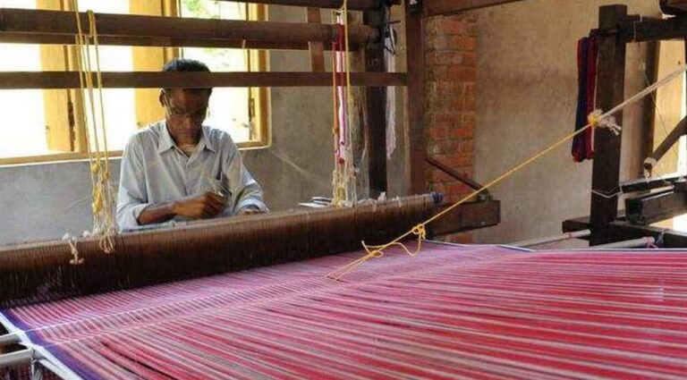 Handloom fabric