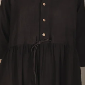 zoom in of brown dress detail