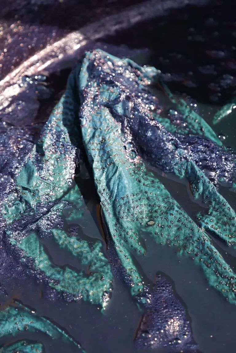 indigo resist dyeing