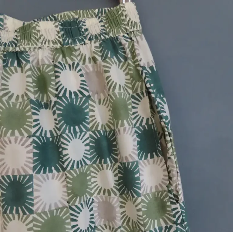 printed trousers