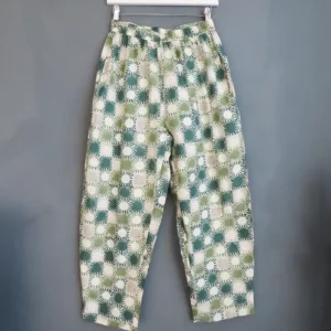 printed women's trousers