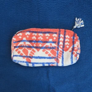 Small kantha zipped pouch
