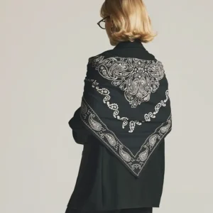 black bandana scarf