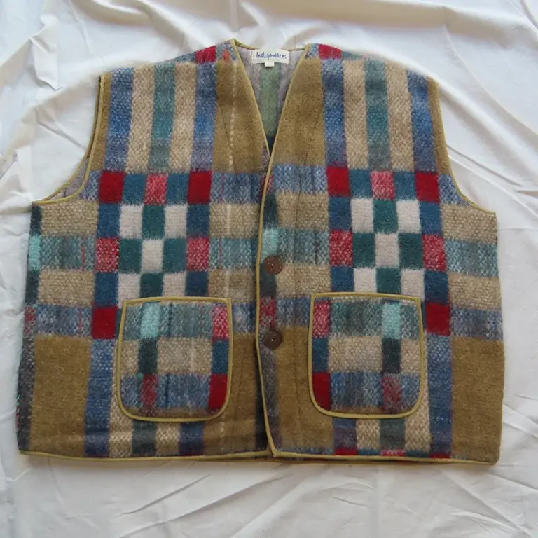 WOOLLEN WAISTCOAT