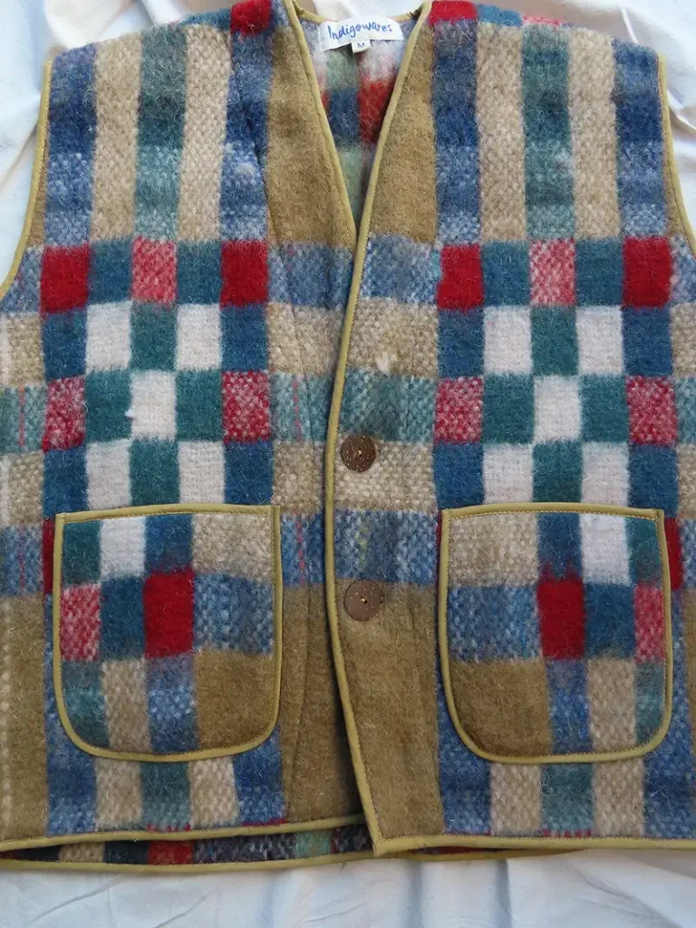 WOOLLEN WAISTCOAT