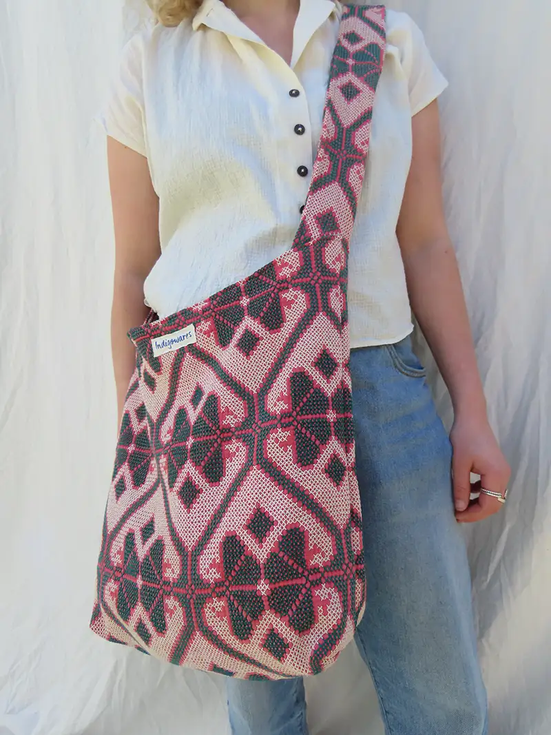 zoom in details of fabric sling bag