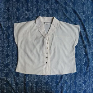undyed short sleeved organic cotton shirt