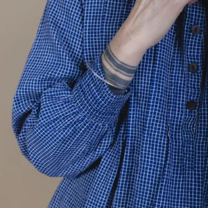 zoom in of handwoven cotton shirt